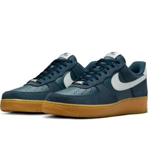 NikeAir Force 1 '07 LV8 'Armory Navy Gum